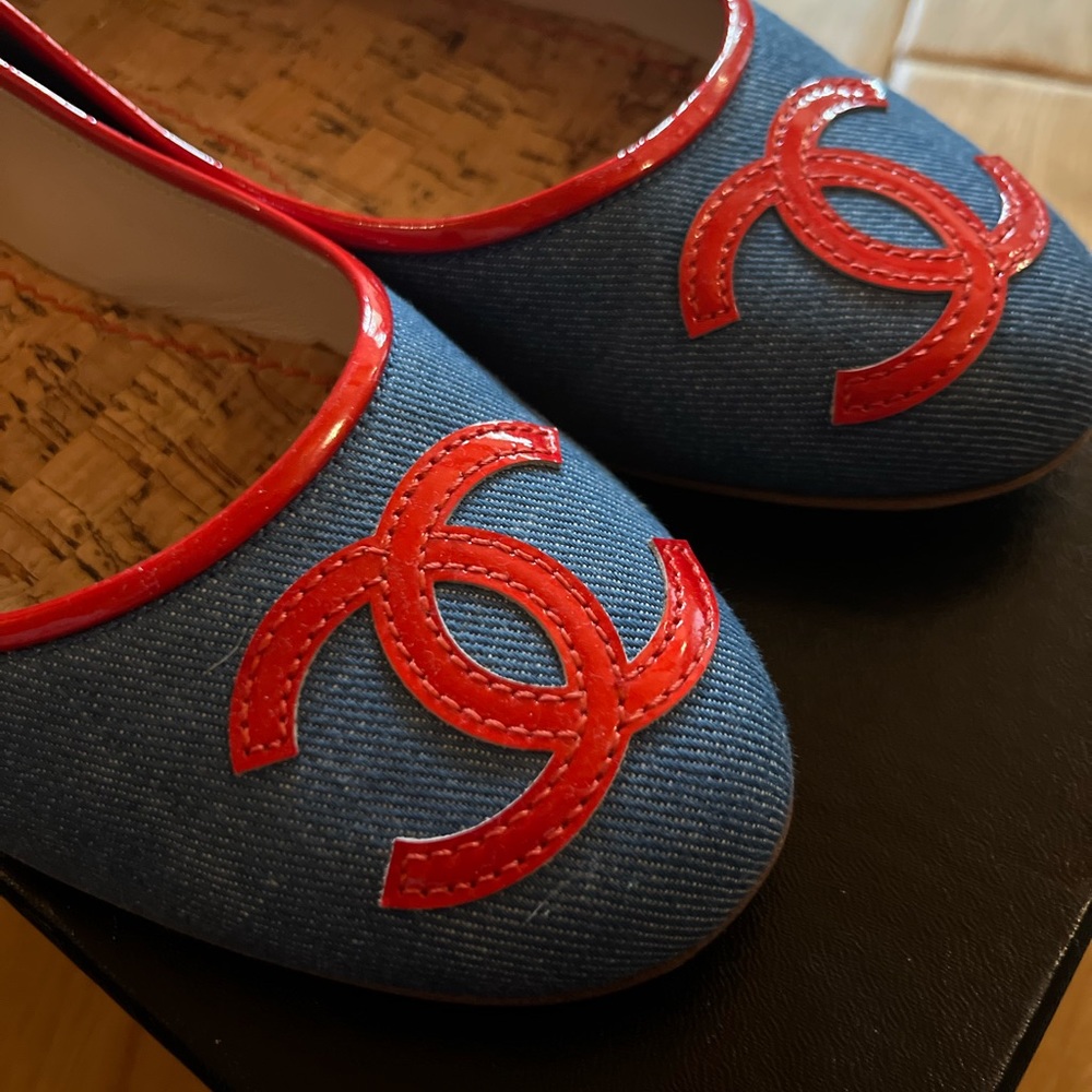 ❤️SOLD❤️ Chanel Flats EU40. Fit US9